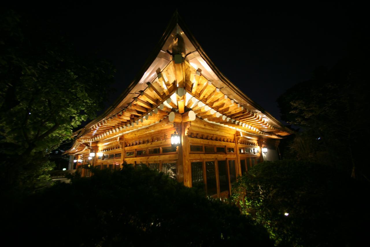 Bonum 1957 Hanok And Boutique Seul Esterno foto